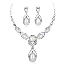 Load image into Gallery viewer, Pearl and Crystal Diamante Necklace and Earrings Set