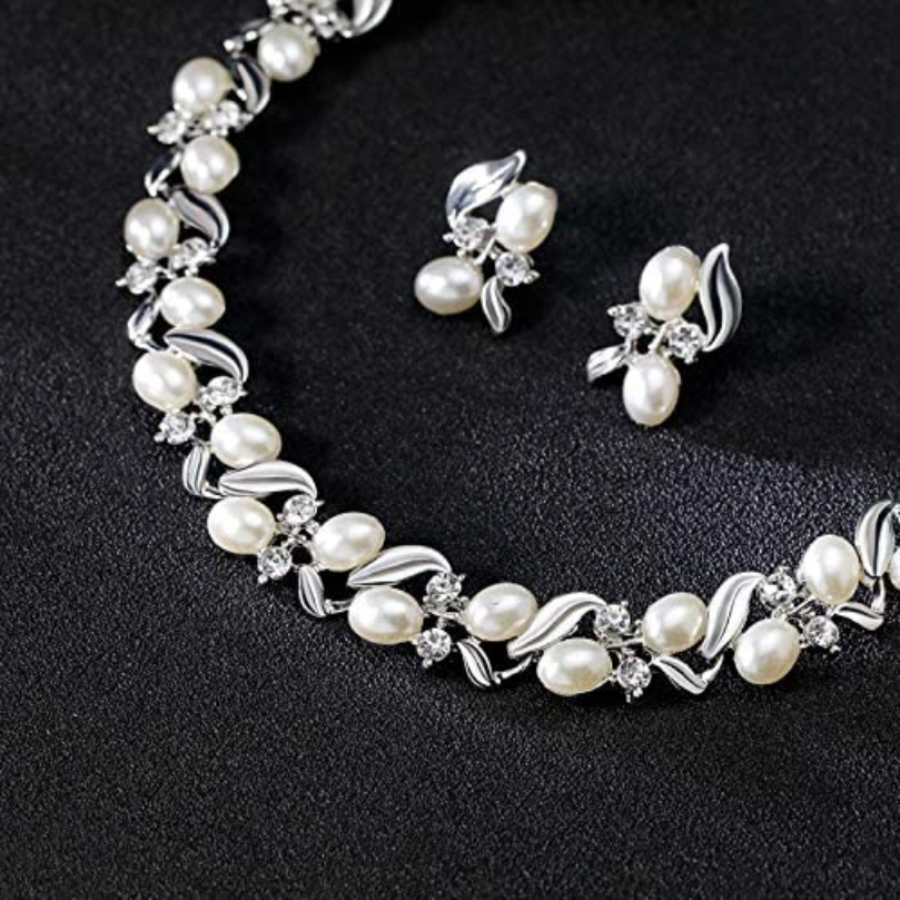 Beautiful jewellery sets online