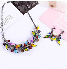 Load image into Gallery viewer, Beautiful Womens Costume Jewellery Necklace and Earrings Set
