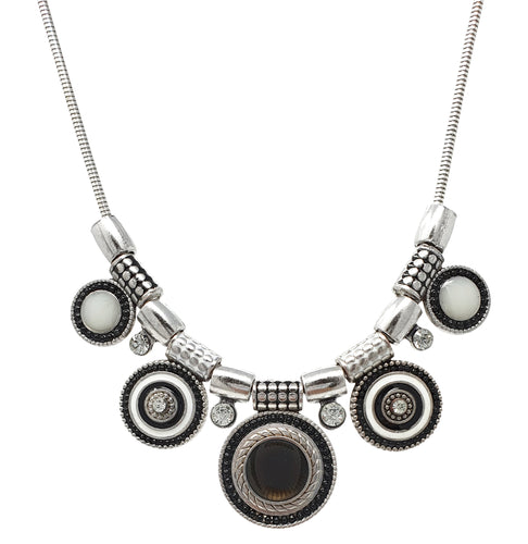 women costume necklace